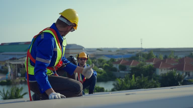 Best Roof Replacement  in Lisbon, IA